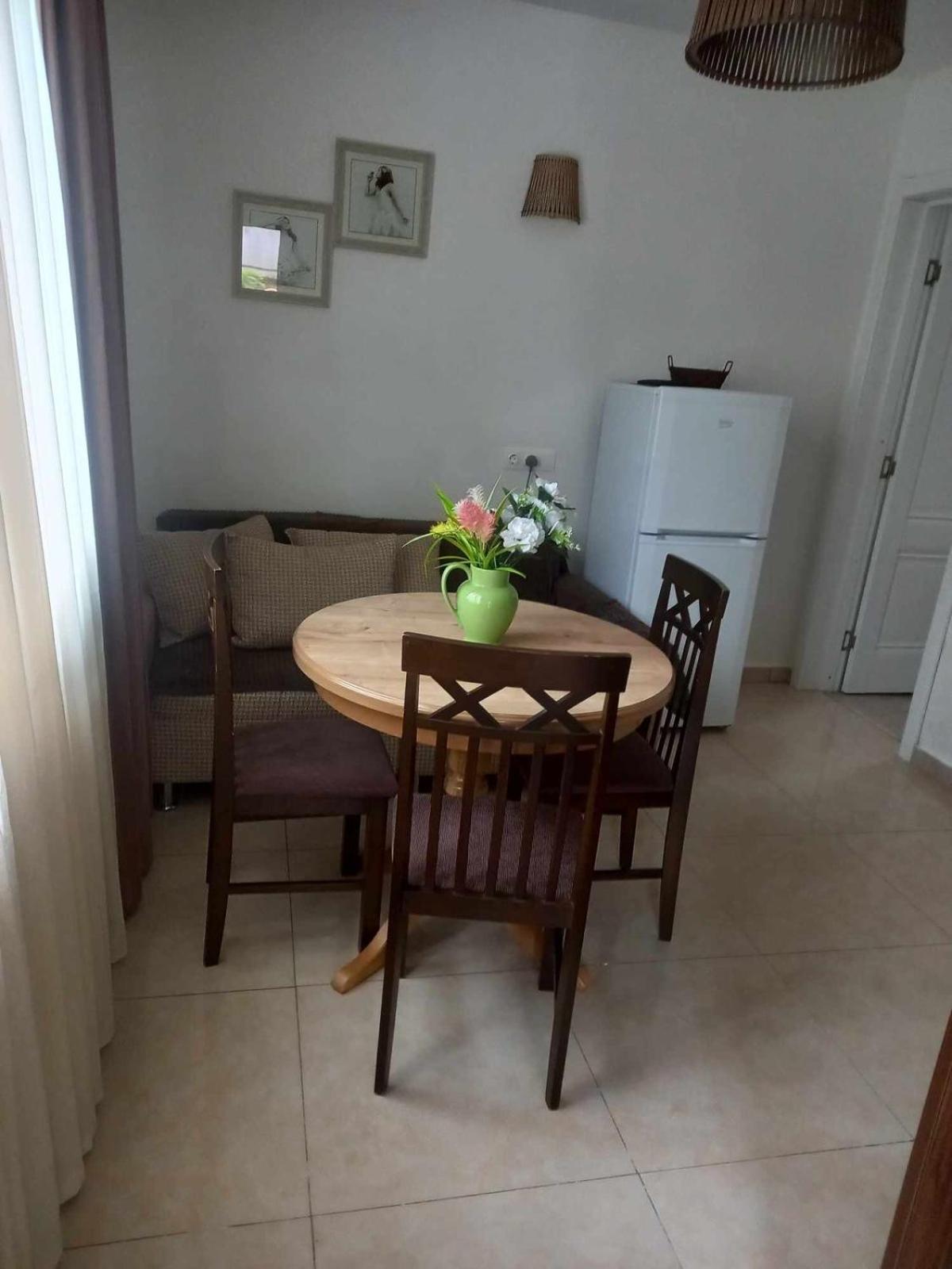 Verona Apartment Dushet'i Exterior foto